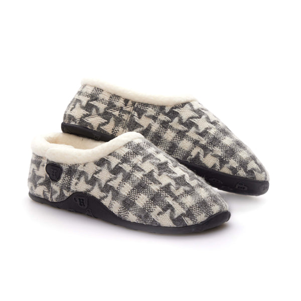 Martha - Grey & Cream Checked Patterned Women's Slippers